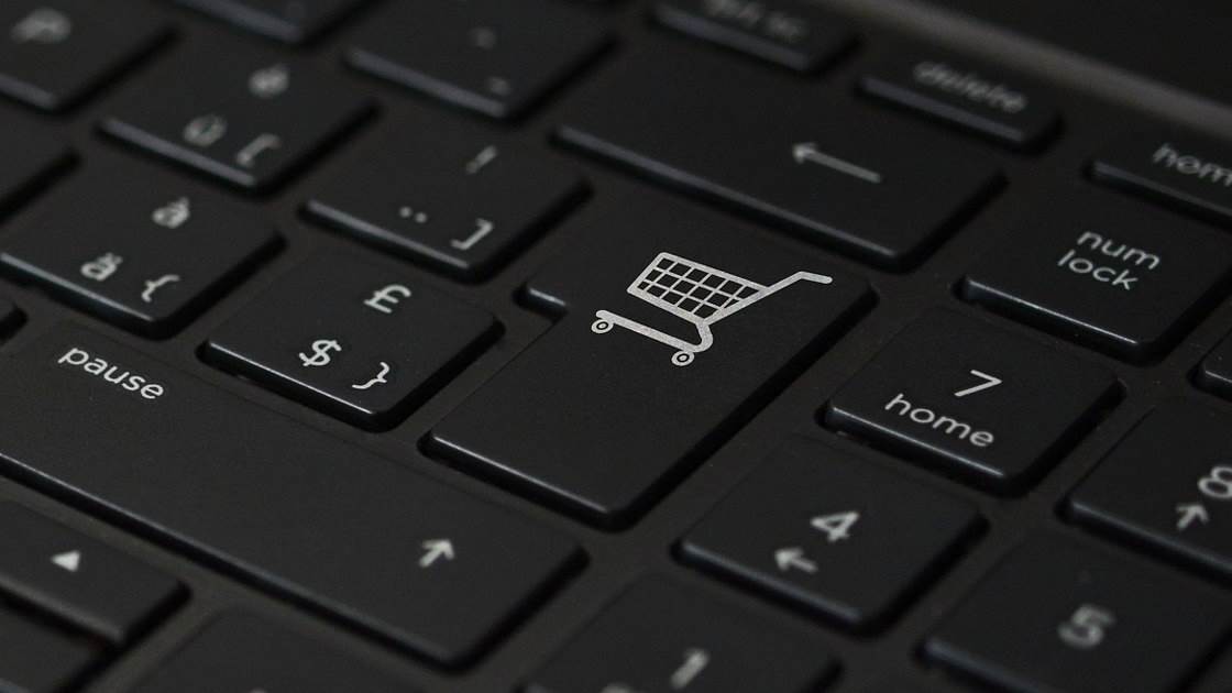 Jak sprzedawać online bez sklepu internetowego